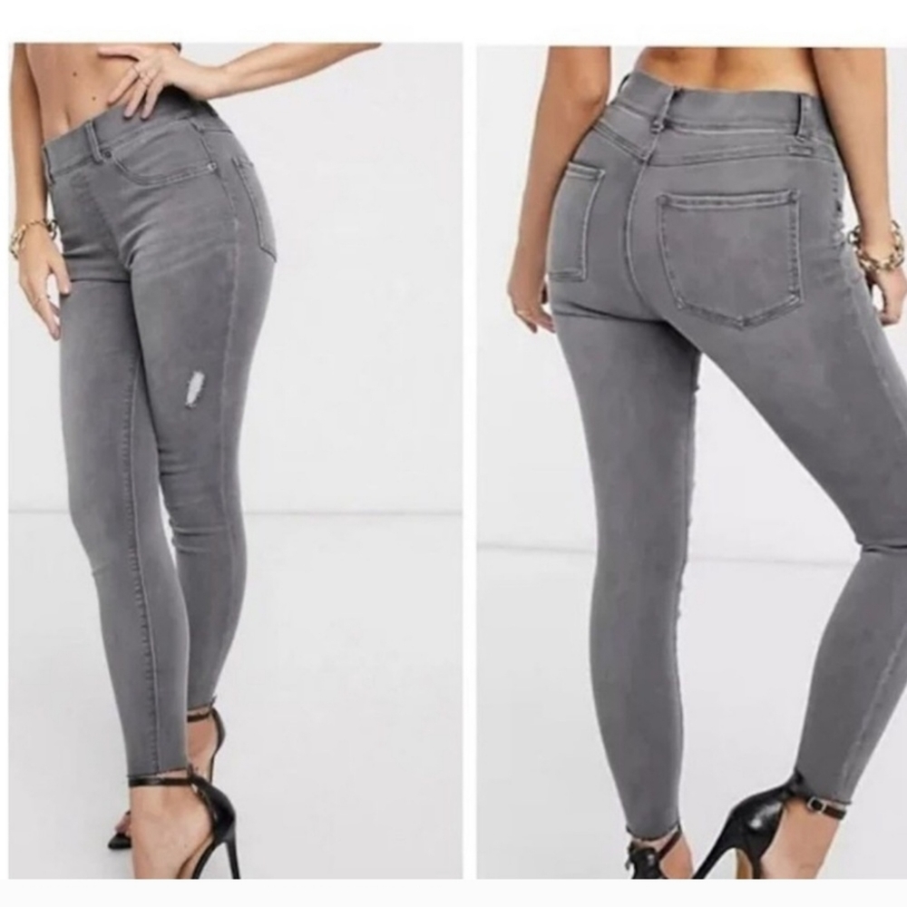 SPANX Ankle Skinny Jeans in Vintage Grey NWOT - SMALL